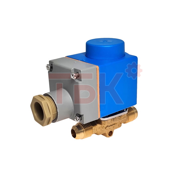 Вентиль соленоидный EVR3 (3/8") гайка, тип 032F8116 с катушкой фото